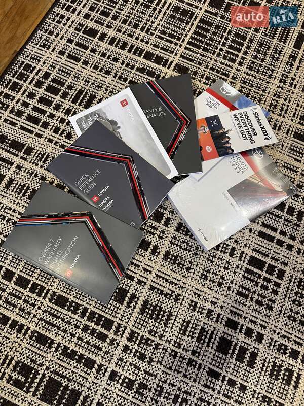 Пікап Toyota Tundra 2023 в Вінниці