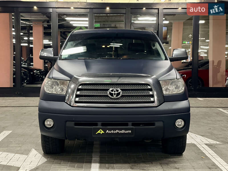 Пікап Toyota Tundra 2007 в Києві
