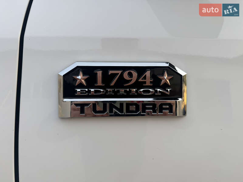 Пікап Toyota Tundra 2018 в Вінниці