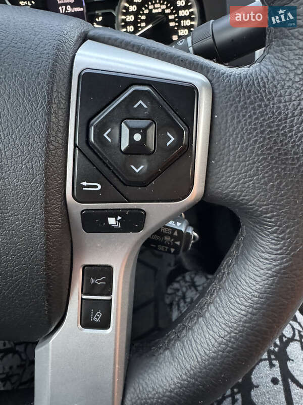 Пікап Toyota Tundra 2018 в Вінниці