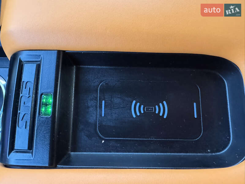 Пікап Toyota Tundra 2018 в Вінниці