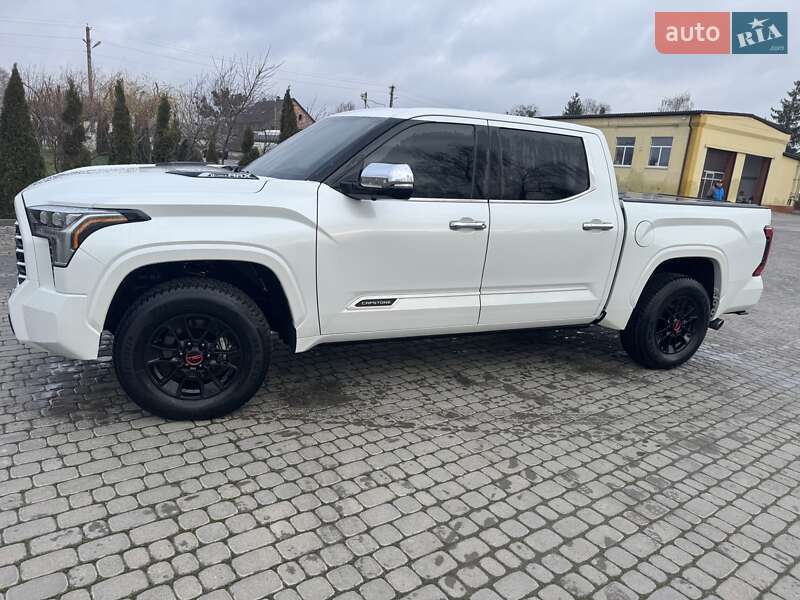 Пікап Toyota Tundra 2023 в Вінниці
