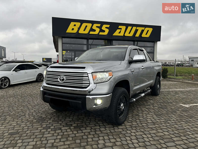 Пікап Toyota Tundra 2014 в Хусті