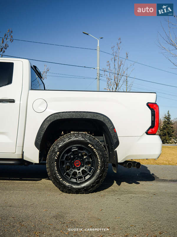 Пикап Toyota Tundra 2023 в Днепре