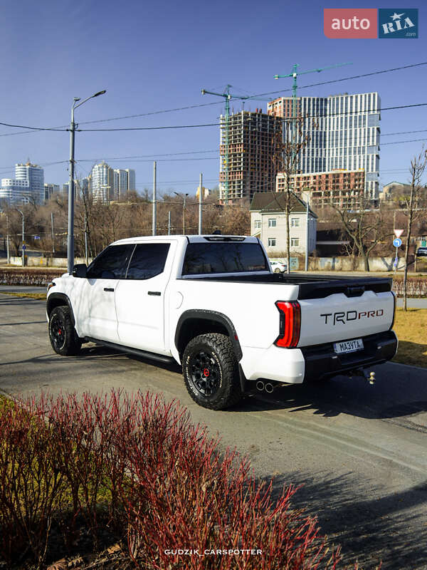 Пикап Toyota Tundra 2023 в Днепре