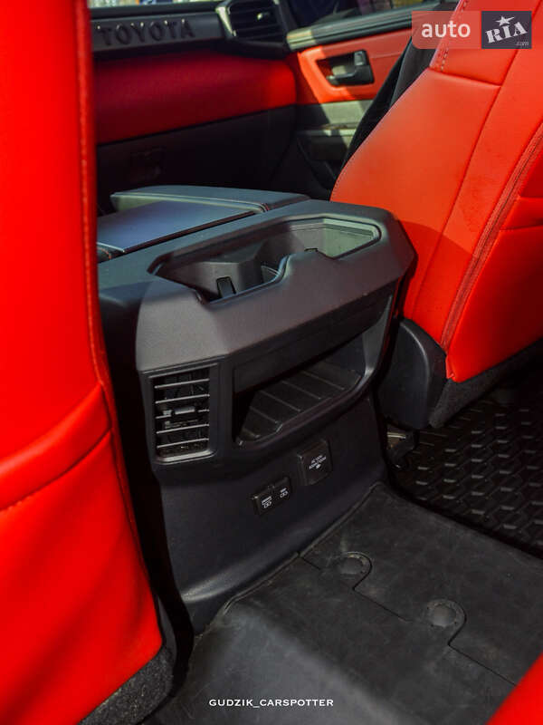 Пикап Toyota Tundra 2023 в Днепре