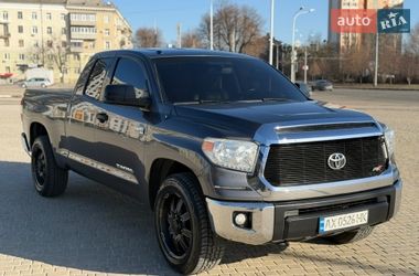 Пікап Toyota Tundra 2015 в Харкові