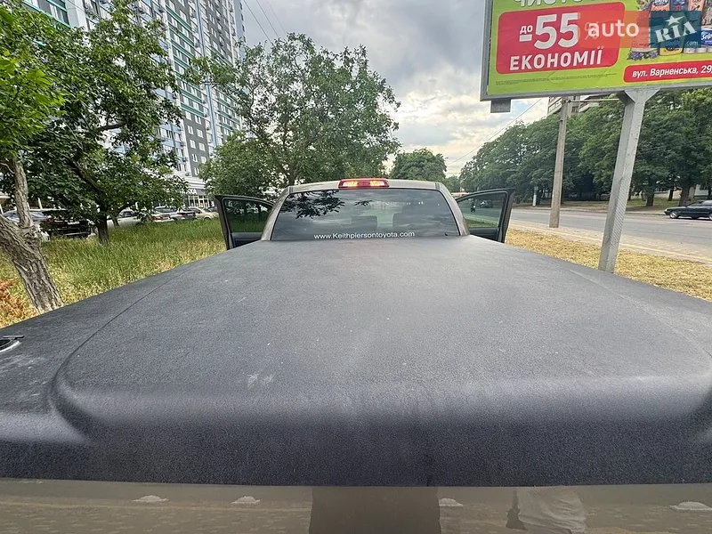 Toyota Tundra 2012 VIN 5TFUW5F19CX267128 фото оголошення 10 з 94