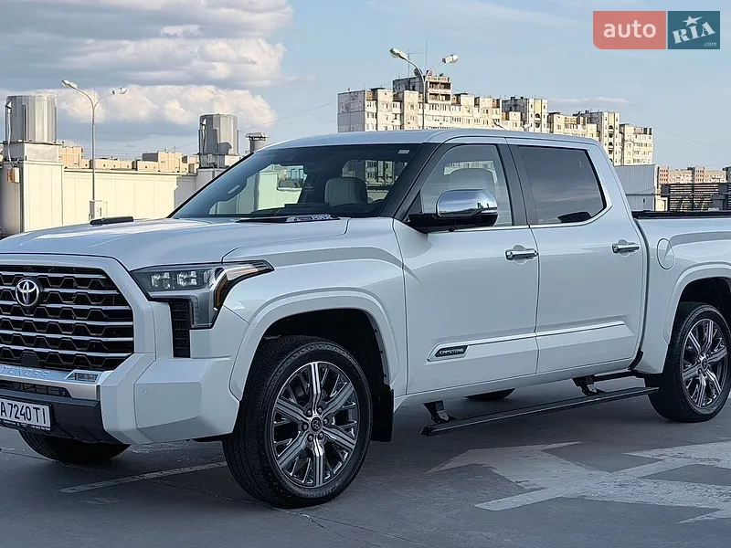 Toyota Tundra