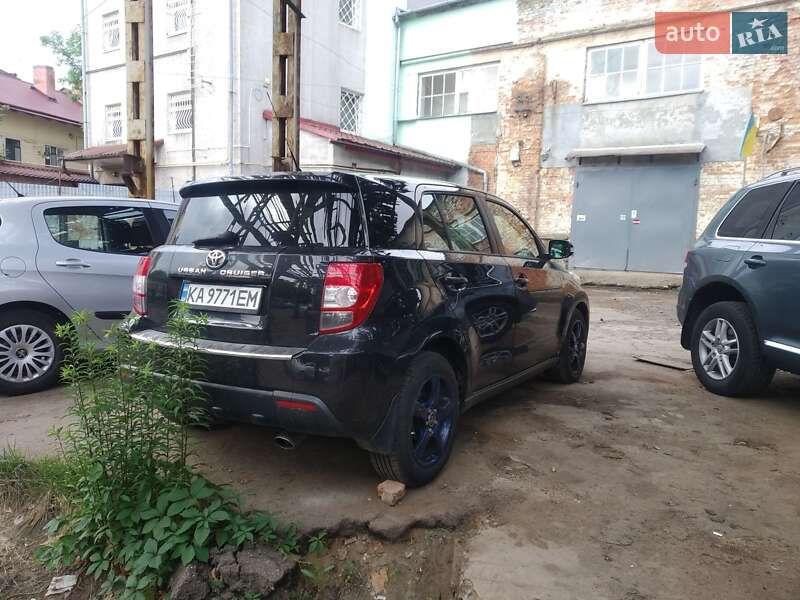 Внедорожник / Кроссовер Toyota Urban Cruiser 2009 в Львове