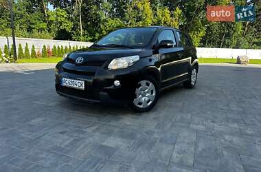 Позашляховик / Кросовер Toyota Urban Cruiser 2011 в Луцьку
