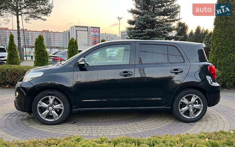 Внедорожник / Кроссовер Toyota Urban Cruiser 2011 в Львове