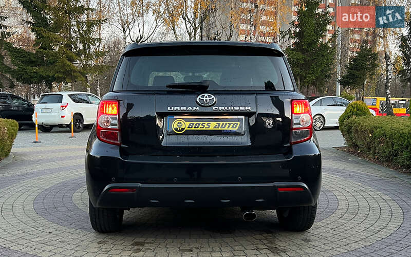Внедорожник / Кроссовер Toyota Urban Cruiser 2011 в Львове