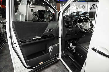 Минивэн Toyota Vellfire 2012 в Одессе