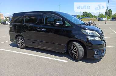 Мінівен Toyota Vellfire 2010 в Києві