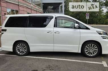 Мінівен Toyota Vellfire 2013 в Одесі