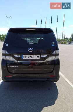 Мінівен Toyota Vellfire 2010 в Києві