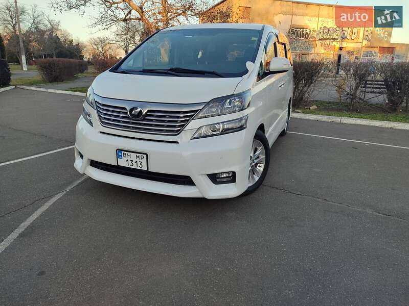 Мінівен Toyota Vellfire 2011 в Чорноморську