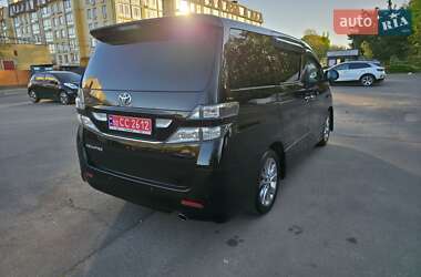 Минивэн Toyota Vellfire 2011 в 