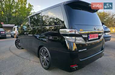 Минивэн Toyota Vellfire 2012 в 