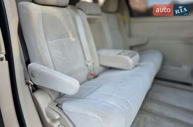 Минивэн Toyota Vellfire 2012 в 