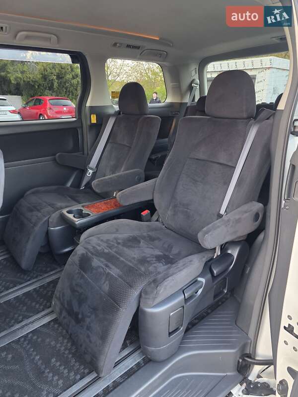 Минивэн Toyota Vellfire 2010 в Одессе фото 37 Минивэн Toyota Vellfire 2010 в Одессе