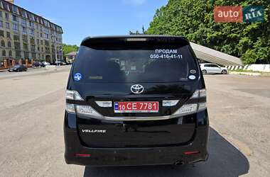 Минивэн Toyota Vellfire 2011 в 