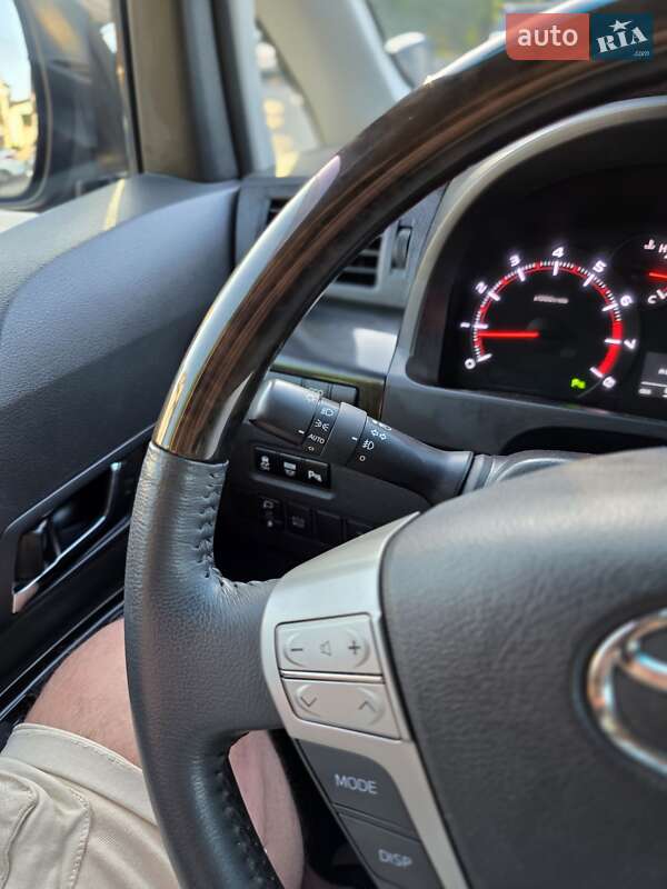 Минивэн Toyota Vellfire 2013 в Одессе фото 18 Минивэн Toyota Vellfire 2013 в Одессе