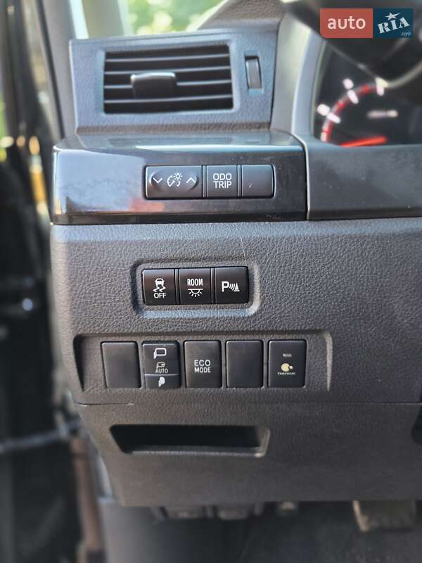 Минивэн Toyota Vellfire 2013 в Одессе фото 16 Минивэн Toyota Vellfire 2013 в Одессе