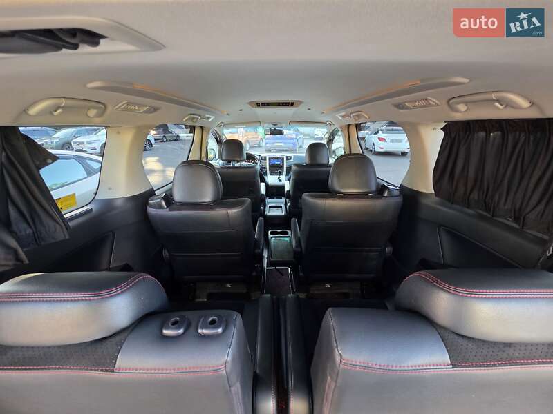 Минивэн Toyota Vellfire 2013 в Одессе фото 40 Минивэн Toyota Vellfire 2013 в Одессе