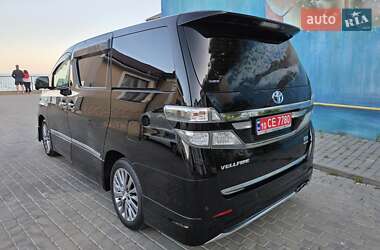 Минивэн Toyota Vellfire 2012 в 