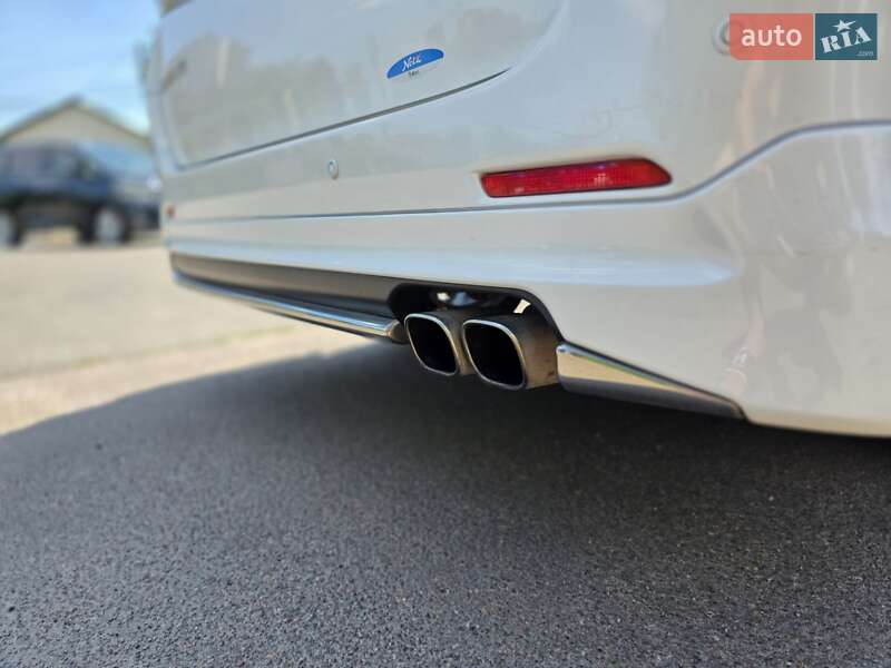Мінівен Toyota Vellfire 2014 в Одесі