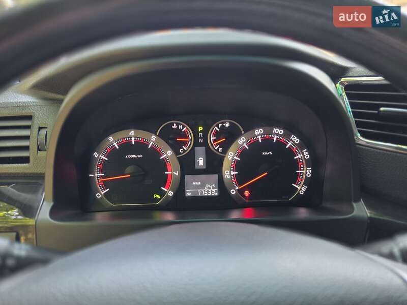Мінівен Toyota Vellfire 2014 в Одесі