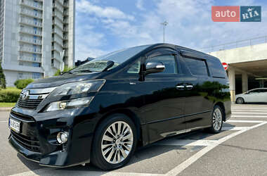 Минивэн Toyota Vellfire 2014 в 