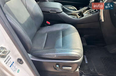 Минивэн Toyota Vellfire 2015 в 