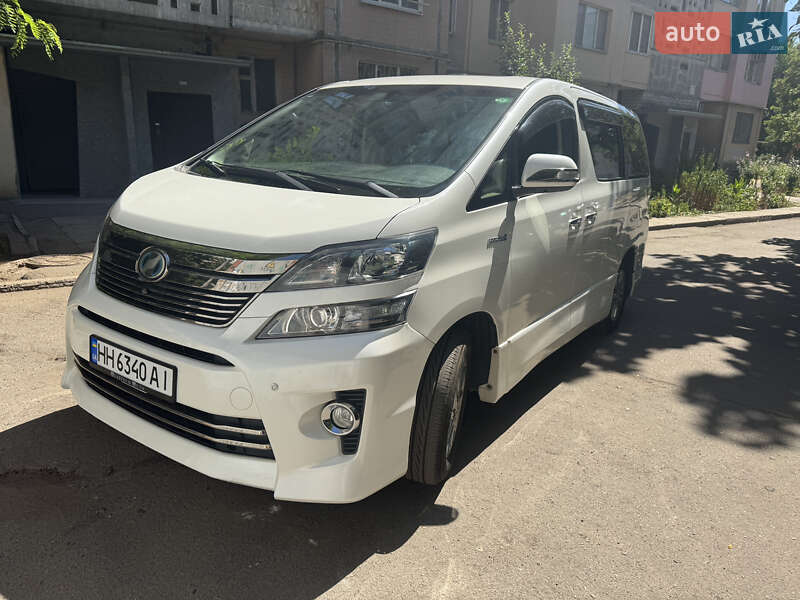 Минивэн Toyota Vellfire 2013 в Одессе