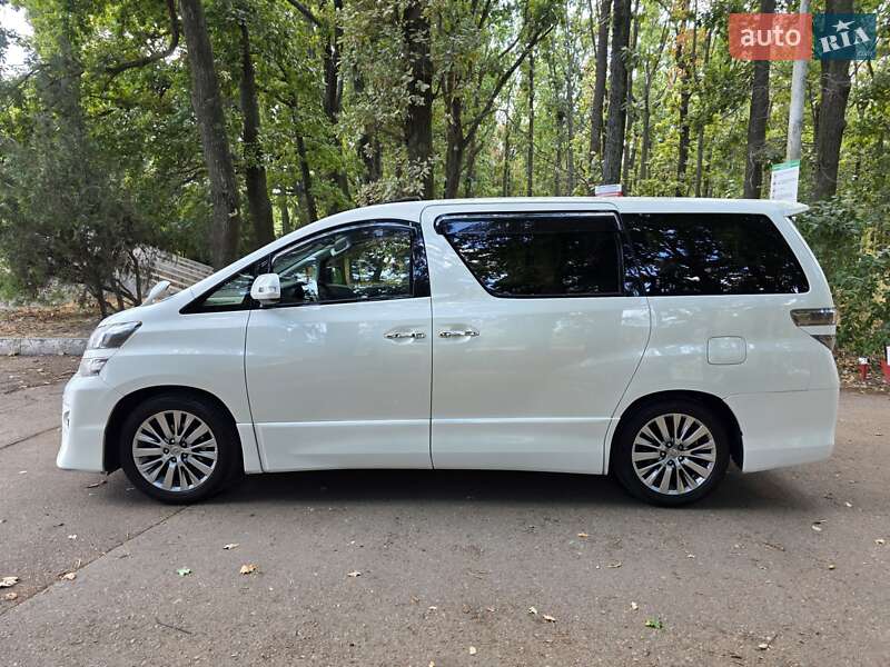 Мінівен Toyota Vellfire 2013 в Одесі фото 11 Мінівен Toyota Vellfire 2013 в Одесі