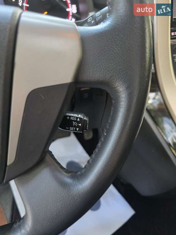 Мінівен Toyota Vellfire 2013 в Одесі фото 19 Мінівен Toyota Vellfire 2013 в Одесі