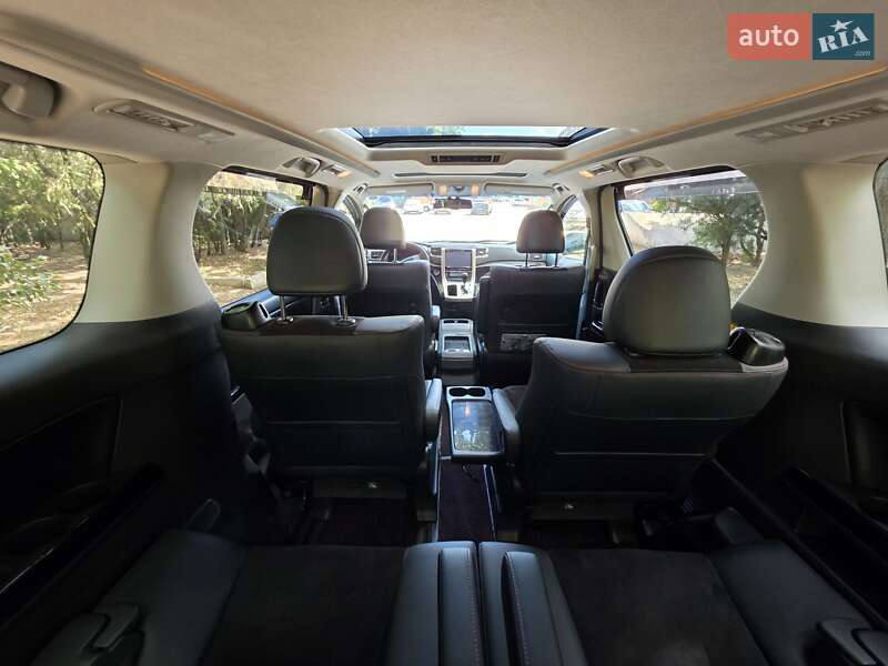Мінівен Toyota Vellfire 2013 в Одесі фото 40 Мінівен Toyota Vellfire 2013 в Одесі
