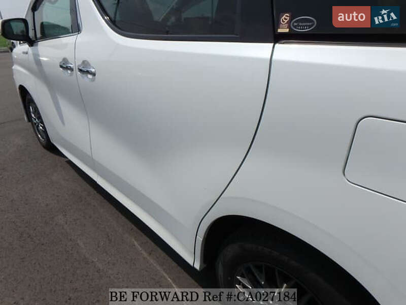 Минивэн Toyota Vellfire 2019 в Киеве
