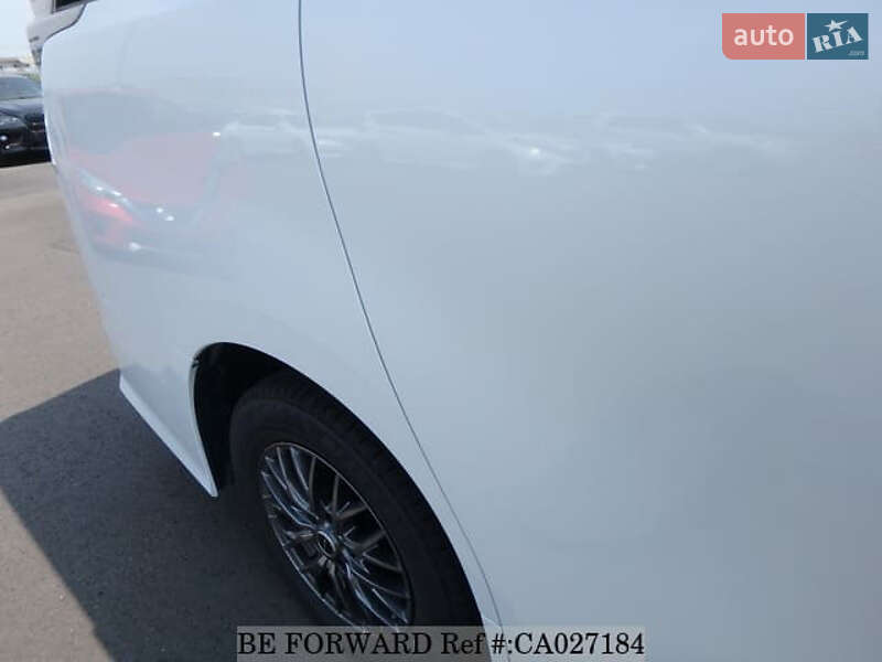 Минивэн Toyota Vellfire 2019 в Киеве