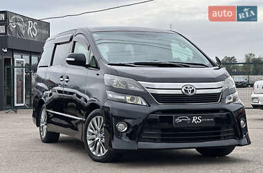 Мінівен Toyota Vellfire 2014 в Києві