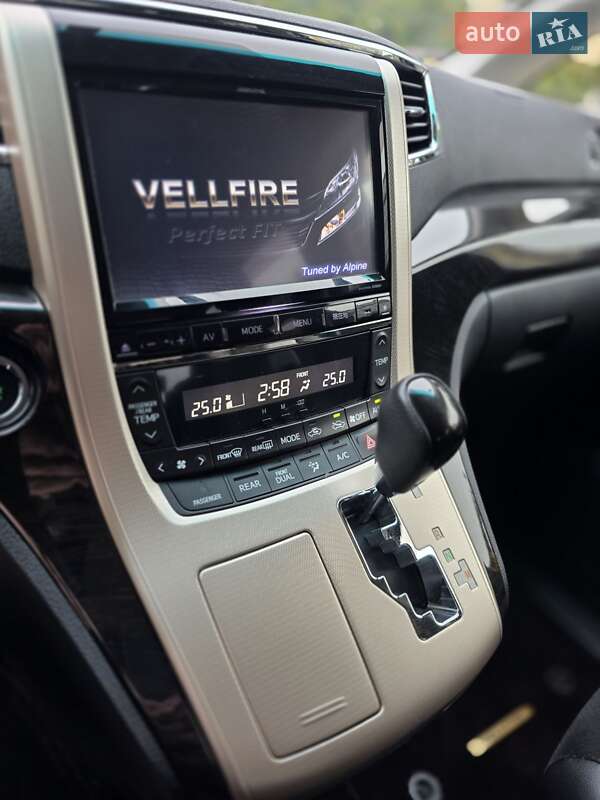 Мінівен Toyota Vellfire 2013 в Одесі фото 25 Мінівен Toyota Vellfire 2013 в Одесі