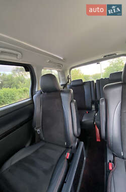 Минивэн Toyota Vellfire 2013 в 