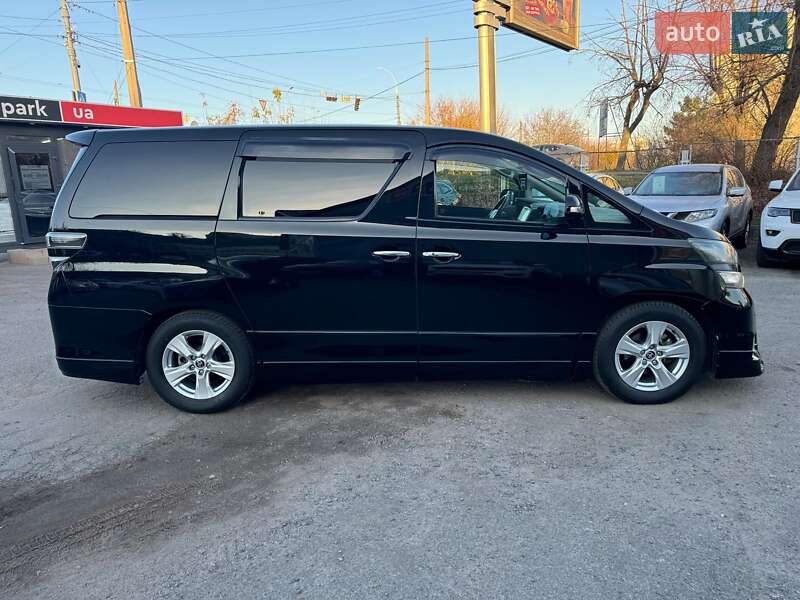 Минивэн Toyota Vellfire 2010 в Виннице