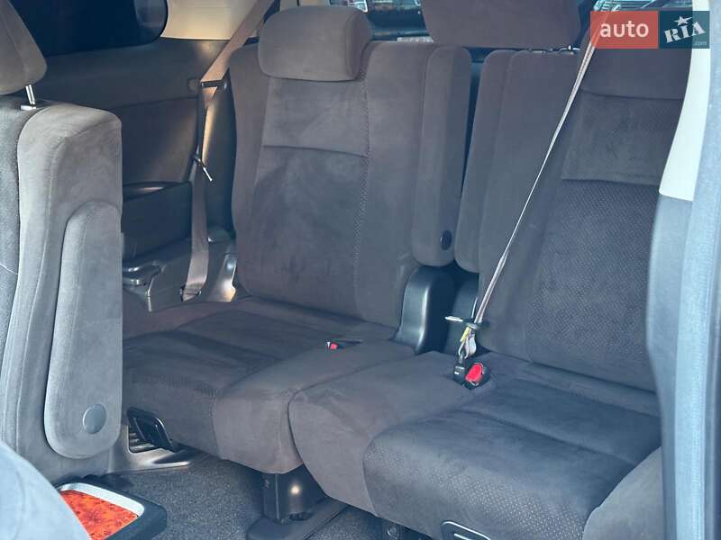 Минивэн Toyota Vellfire 2010 в Виннице