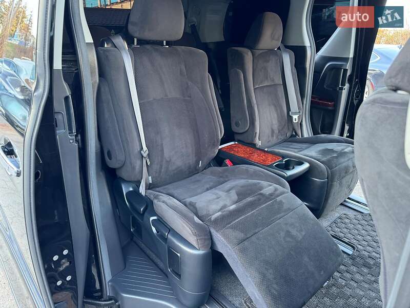 Минивэн Toyota Vellfire 2010 в Виннице