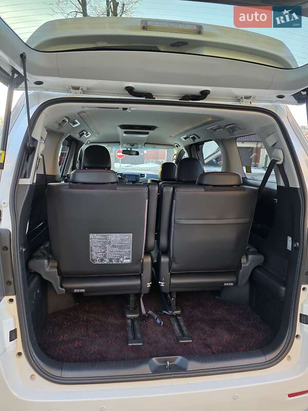 Минивэн Toyota Vellfire 2013 в Одессе