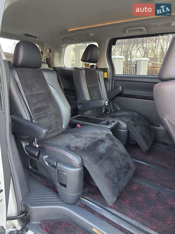 Минивэн Toyota Vellfire 2013 в Одессе
