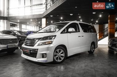 Мінівен Toyota Vellfire 2013 в Одесі